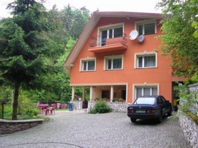dworek leśny