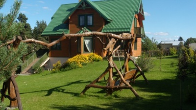 Tył
