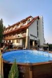 SKI HOTEL