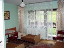 pokój z balkonem oraz łazienką 3 osobowy