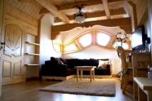 studio 10